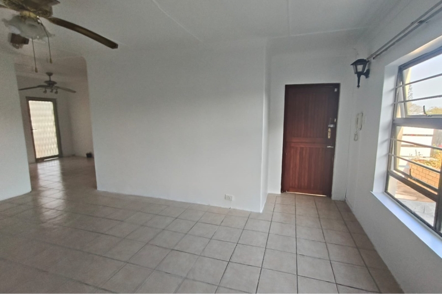 To Let 3 Bedroom Property for Rent in Beacon Bay Eastern Cape